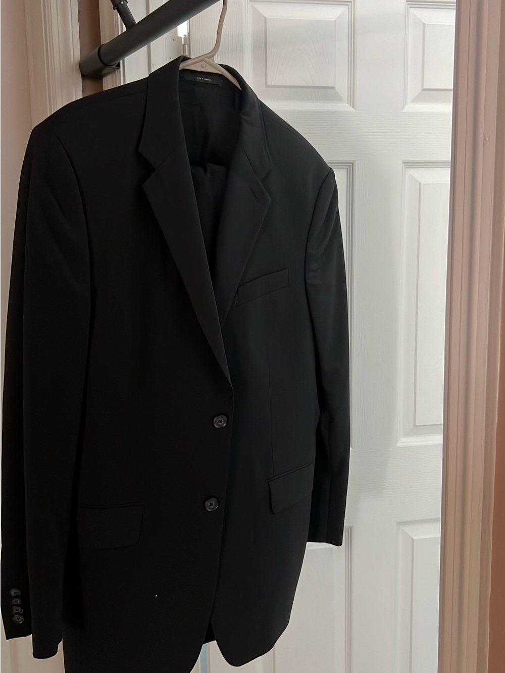 Express Men's Black Single-Breasted Two-Button Suit Jacket